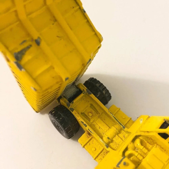 Vintage 1979 Hot Wheels Yellow Construction Dump Truck Mattel Malaysia - Picture 8 of 10